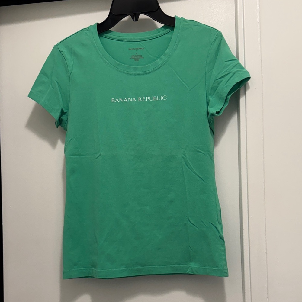 Banana Republic Mint Green Short Sleeve Tee